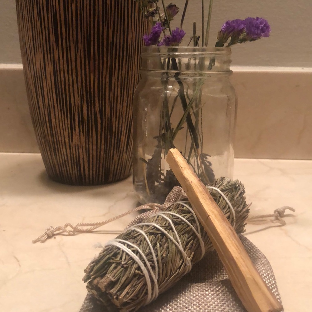 Rosemary Smudge & Palo Santo